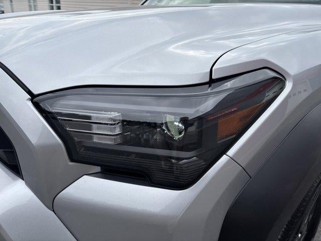 2025 Toyota 4Runner SR5 4WD (GS)