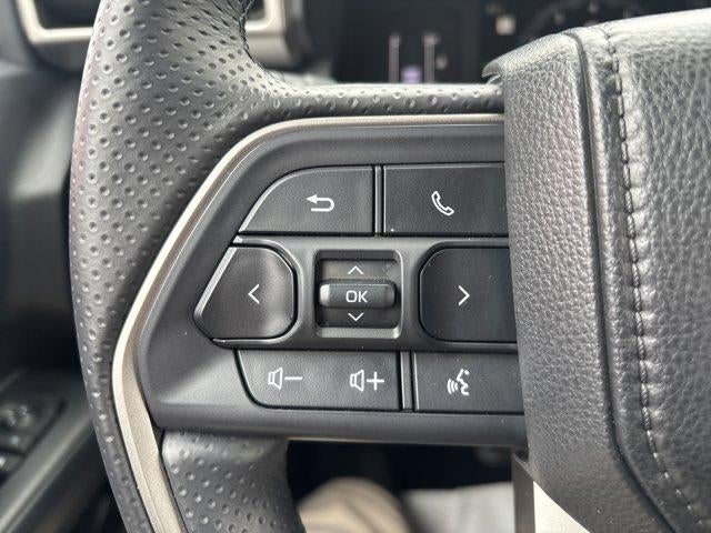 2025 Toyota 4Runner SR5 4WD (GS)