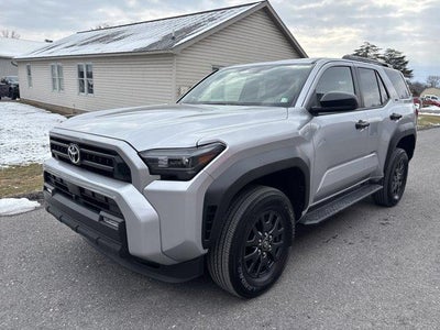 2025 Toyota 4Runner SR5 4WD (GS)
