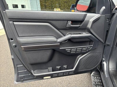 2025 Toyota 4Runner SR5 4WD (GS)