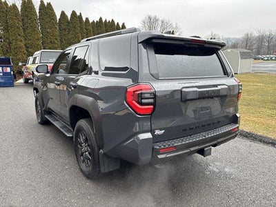 2025 Toyota 4Runner SR5 4WD (GS)