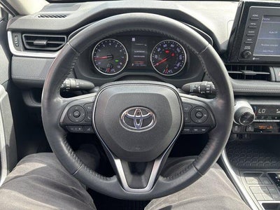 2020 Toyota RAV4 XLE AWD (Natl)