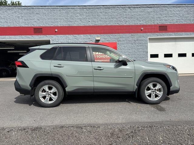 2020 Toyota RAV4 XLE AWD (Natl)