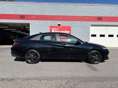 2023 Hyundai ELANTRA HYBRID Blue DCT