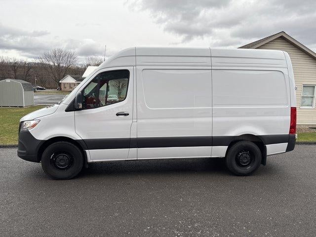 2025 Mercedes-Benz Sprinter Cargo Van 2500 Standard Roof I4 Diesel 144" RWD