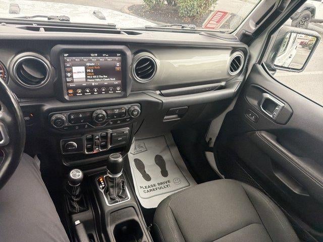2020 Jeep Gladiator Overland 4x4