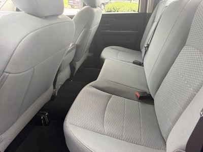 2018 RAM 1500 Express 4x4 Quad Cab 6'4" Box