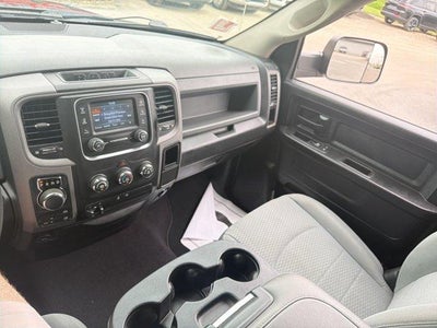 2018 RAM 1500 Express 4x4 Quad Cab 6'4" Box