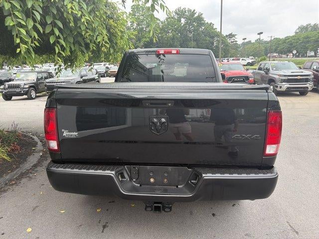 2018 RAM 1500 Express 4x4 Quad Cab 6'4" Box
