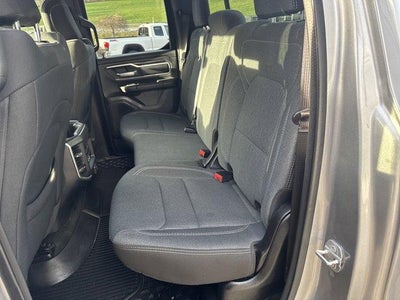 2022 RAM 1500 Big Horn 4x4 Quad Cab 6'4" Box