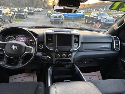 2021 RAM 1500 Big Horn 4x4 Crew Cab 5'7" Box