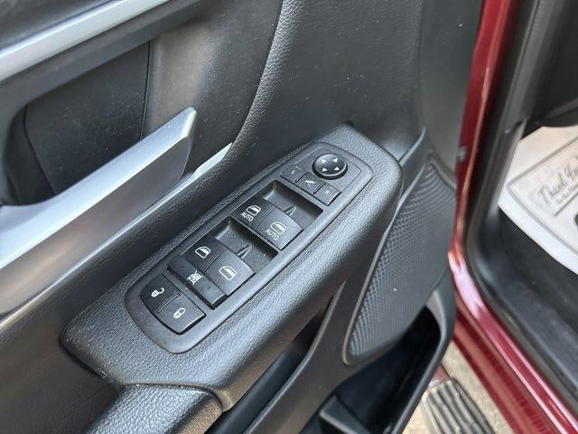 2021 RAM 1500 Big Horn 4x4 Crew Cab 5'7" Box