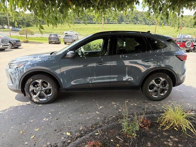 2025 Ford Escape ST-Line Select AWD