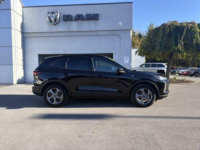 2025 Ford Escape ST-Line Select AWD