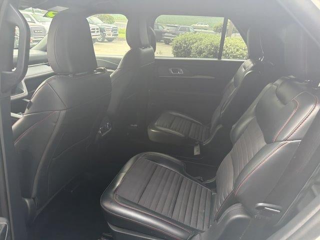 2025 Ford Explorer ST-Line 4WD