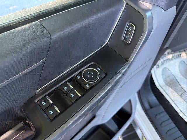 2025 Ford F-150 XLT 4WD SuperCrew 5.5' Box