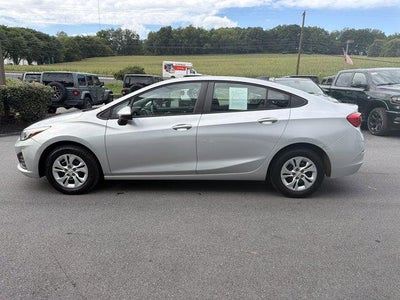 2019 Chevrolet Cruze Sedan LS