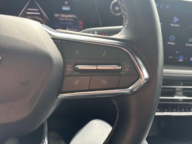 2025 Chevrolet Traverse LT w/2LT