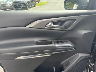 2025 Chevrolet Traverse LT w/2LT