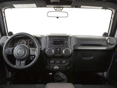 2010 Jeep Wrangler Unlimited 4WD 4dr Sahara