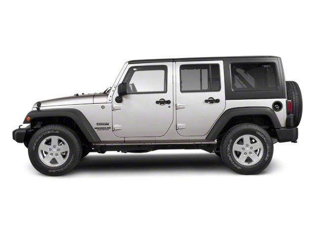 2010 Jeep Wrangler Unlimited 4WD 4dr Sahara