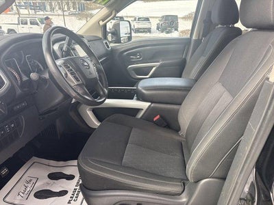 2017 Nissan Titan XD 4x2 Diesel Crew Cab SV