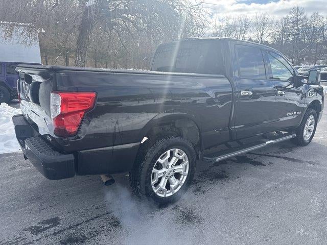 2017 Nissan Titan XD 4x2 Diesel Crew Cab SV