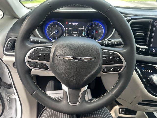 2024 Chrysler Pacifica Touring L FWD