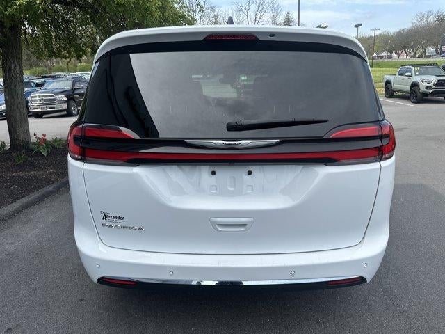 2024 Chrysler Pacifica Touring L FWD