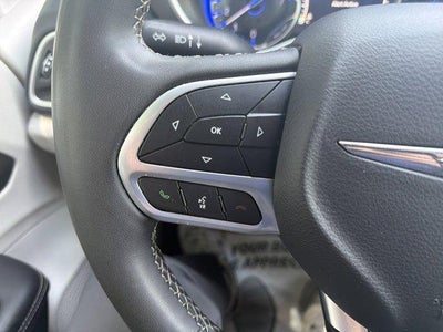 2023 Chrysler Pacifica Touring L FWD