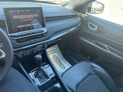 2025 Jeep Compass Latitude 4x4