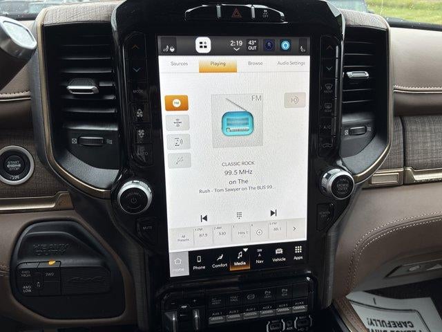 2024 RAM 3500 Longhorn 4x4 Crew Cab 6'4" Box