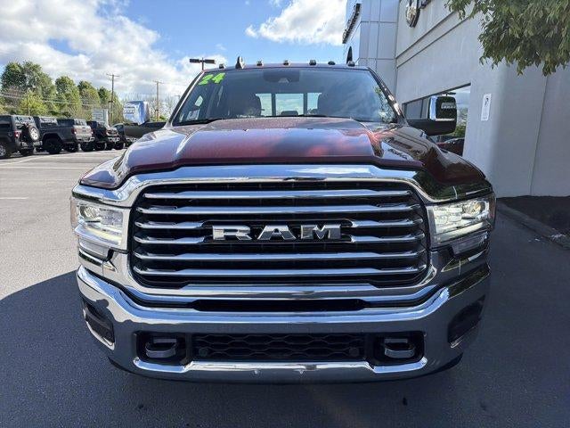 2024 RAM 3500 Longhorn 4x4 Crew Cab 8' Box