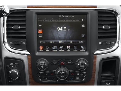 2015 RAM 2500 4WD Crew Cab 6.4 Ft Box SLT