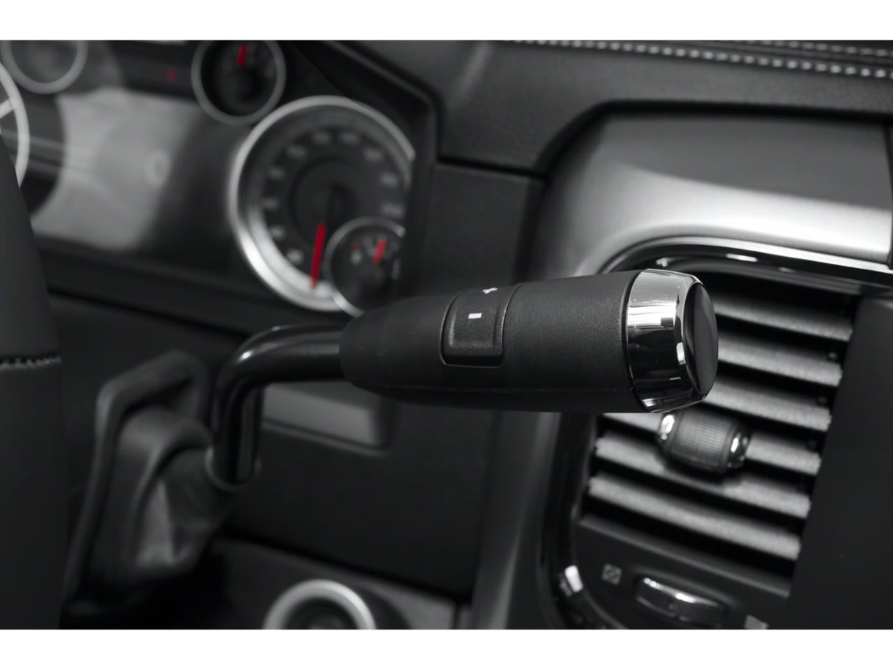 2015 RAM 2500 4WD Crew Cab 6.4 Ft Box SLT