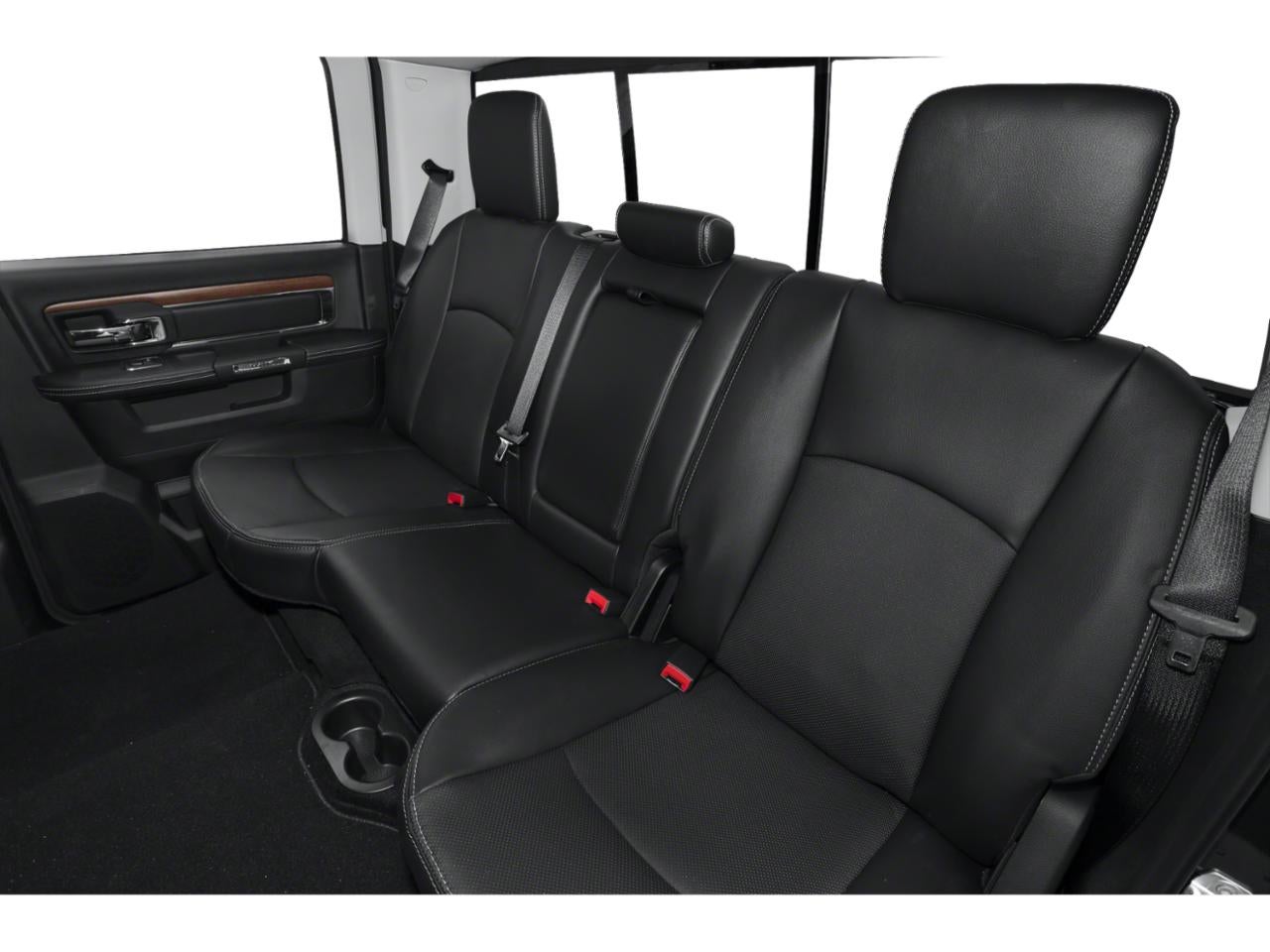 2015 RAM 2500 4WD Crew Cab 6.4 Ft Box SLT