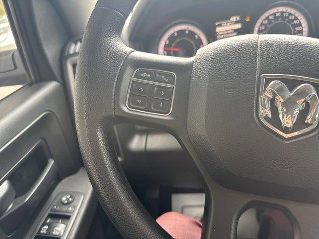 2018 RAM 2500 Tradesman 4x4 Crew Cab 6'4" Box