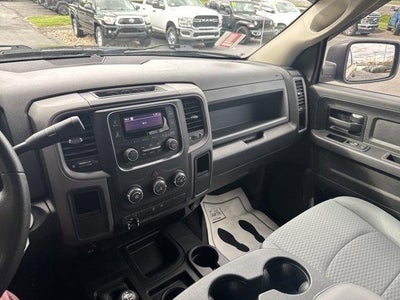 2018 RAM 2500 Tradesman 4x4 Crew Cab 6'4" Box