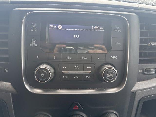 2018 RAM 2500 Tradesman 4x4 Crew Cab 6'4" Box