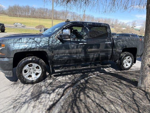 2018 Chevrolet Silverado 1500 Crew Cab Short Box 4-Wheel Drive LT Z71