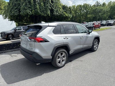 2025 Toyota RAV4 Hybrid LE AWD (Natl)