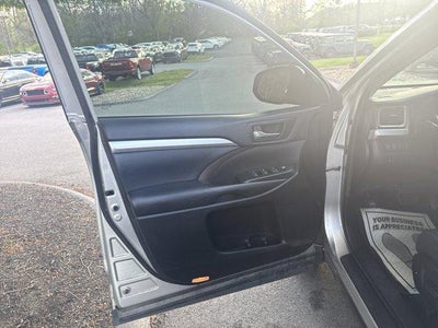 2019 Toyota Highlander XLE V6 AWD (Natl)