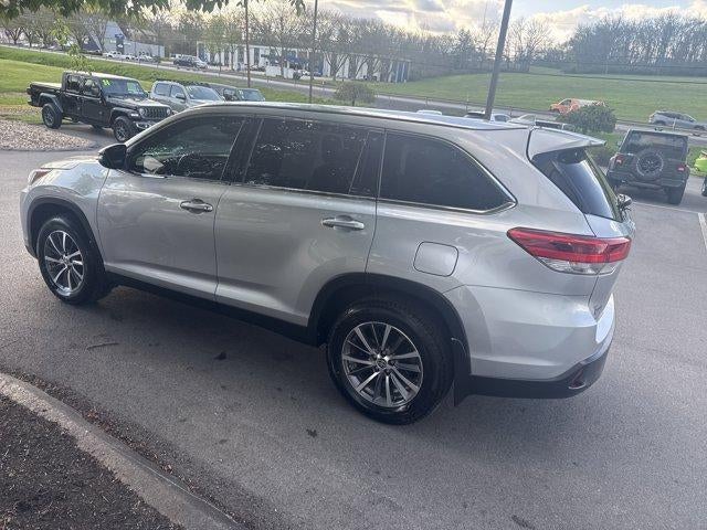 2019 Toyota Highlander XLE V6 AWD (Natl)