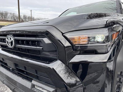 2025 Toyota 4Runner SR5 4WD (GS)