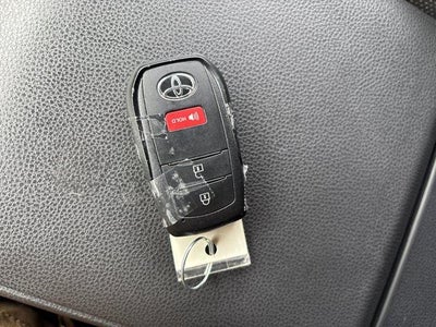 2025 Toyota 4Runner SR5 4WD (GS)