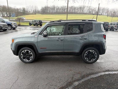 2016 Jeep Renegade 4WD 4dr Trailhawk