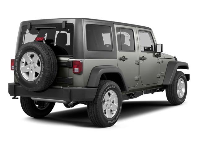 2013 Jeep Wrangler Unlimited 4WD 4dr Sahara