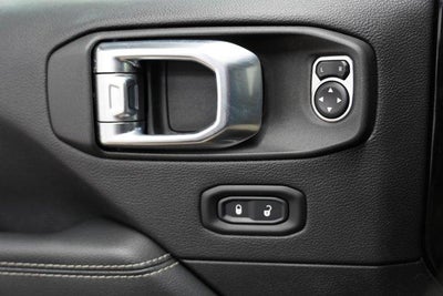 2022 Jeep Wrangler Unlimited Sahara 4x4