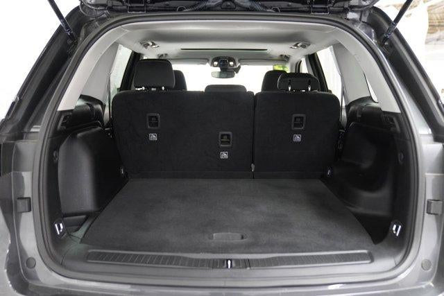 2023 Jeep Grand Cherokee Laredo X 4x4