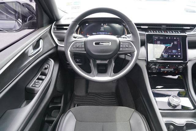 2025 Jeep Grand Cherokee Altitude X 4x4